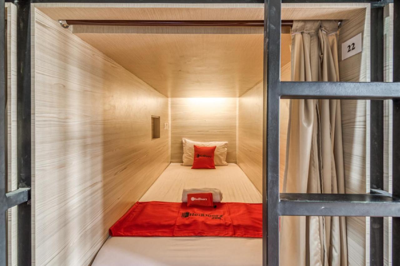 Reddoorz Hostel Near Stadion Mandala Krida Yogya Джокьякарта Экстерьер фото